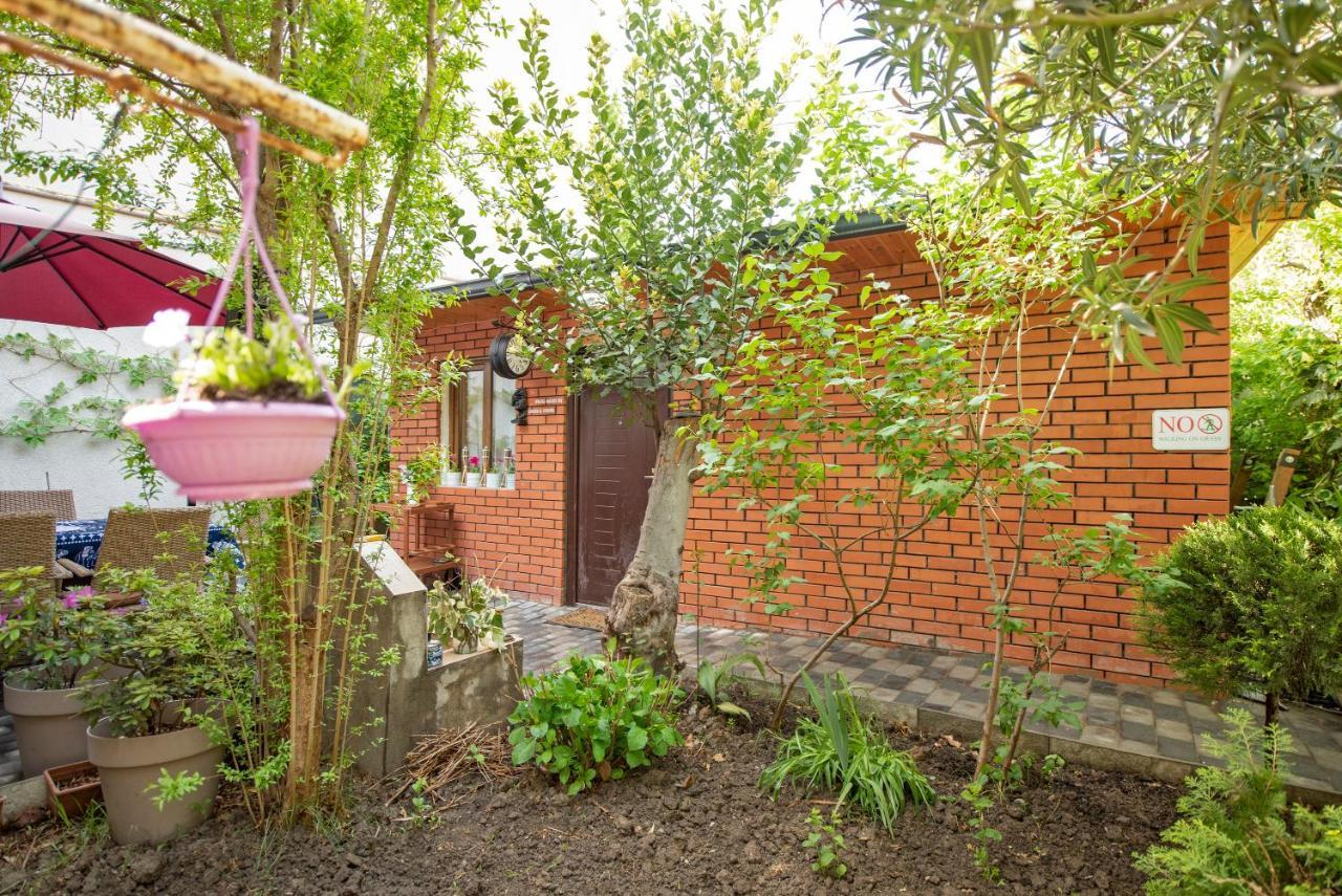 Garden House Villa Tiflis Exterior foto